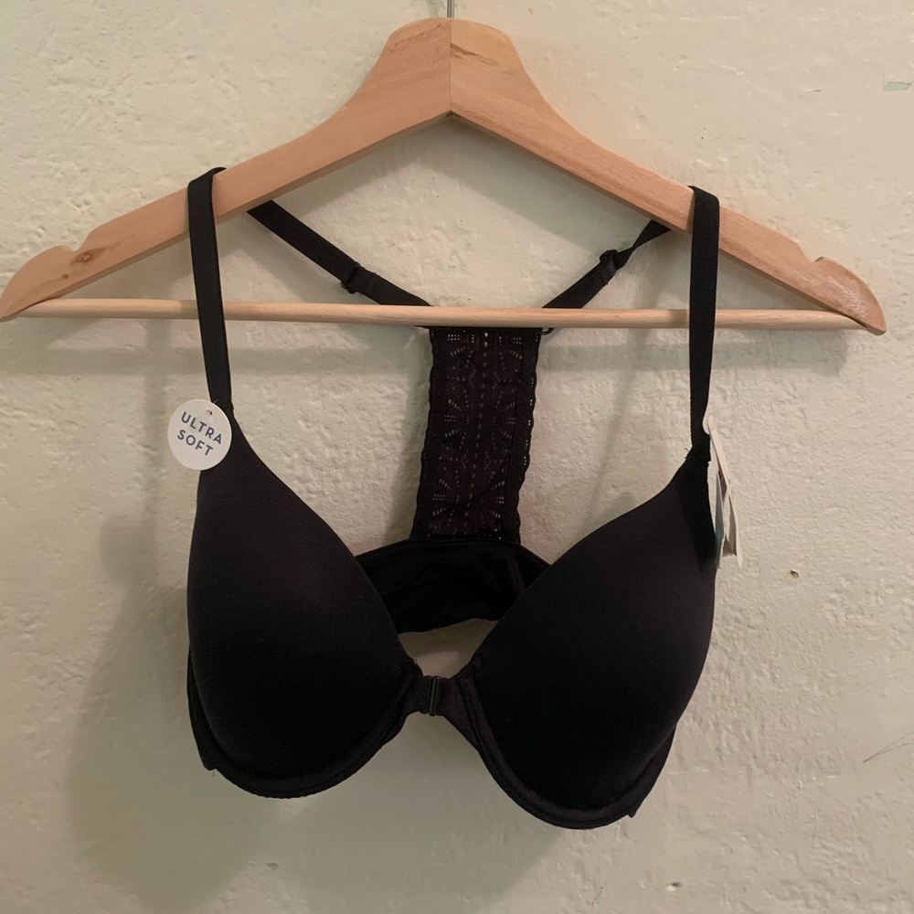 NWT B.Tempt’d Front Clasp Black Bra 32D